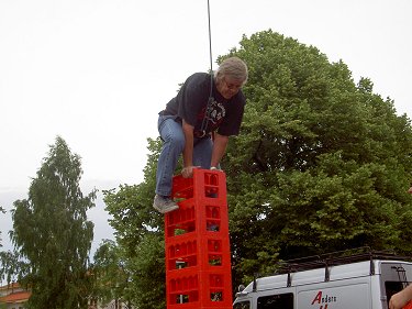 Pict4187x.jpg (31132 bytes)