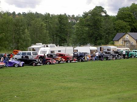 pict8180.jpg (41805 bytes)